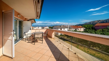 Apartment Klea with Terrace A4+1